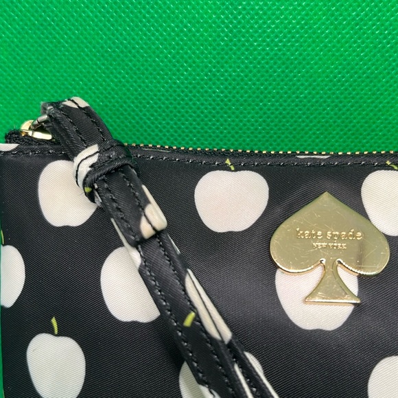 Rare Collector’s Kate Spade Nylon Wristlet - Picture 4 of 6